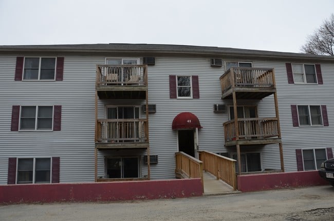 Primary Photo - 41 Denmark St