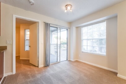Building Photo - "Spacious 2-Bed Oasis with 2 Full Baths in Prime Orlando Location : 971 Sq Ft of Comfort!"
