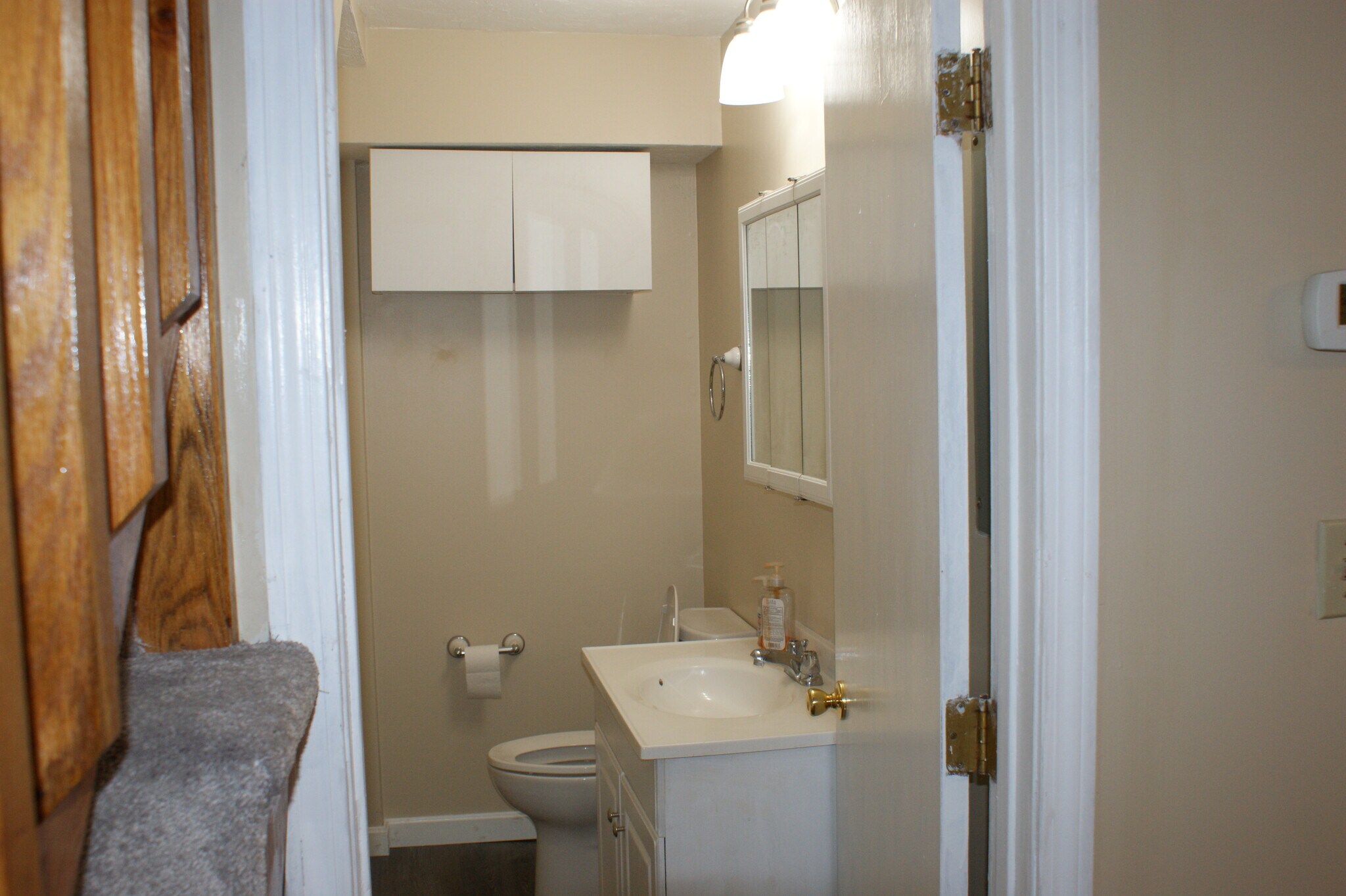 Building Photo - 25 Meadow Pond Dr