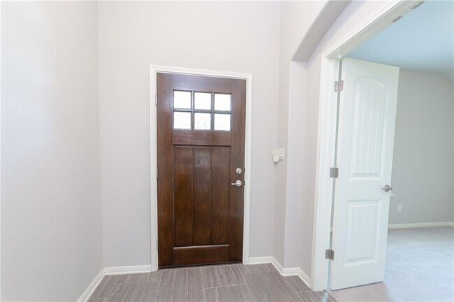 Building Photo - 8238 Arezzo Dr
