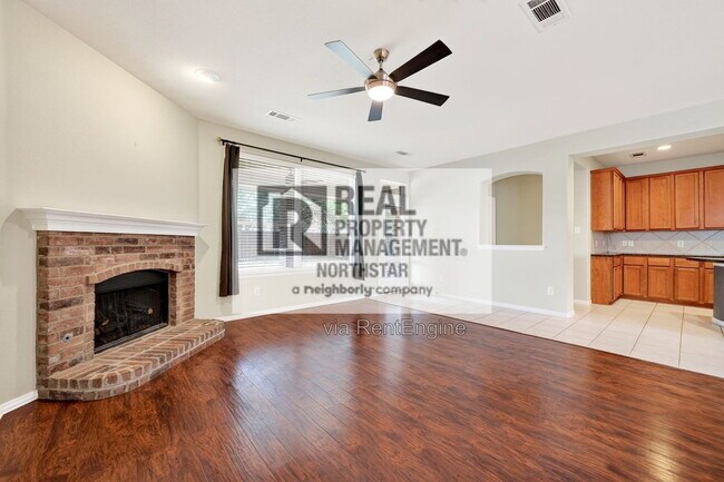 Building Photo - 405 Driftwood Ct