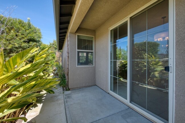 Building Photo - 11309 N Via Verona Way