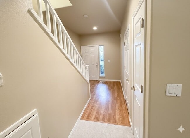 Building Photo - The Townhome That Ticks Every Box: Space, Privacy, and Location! **$500 OFF 2ND FULL MONTH'S RENT**