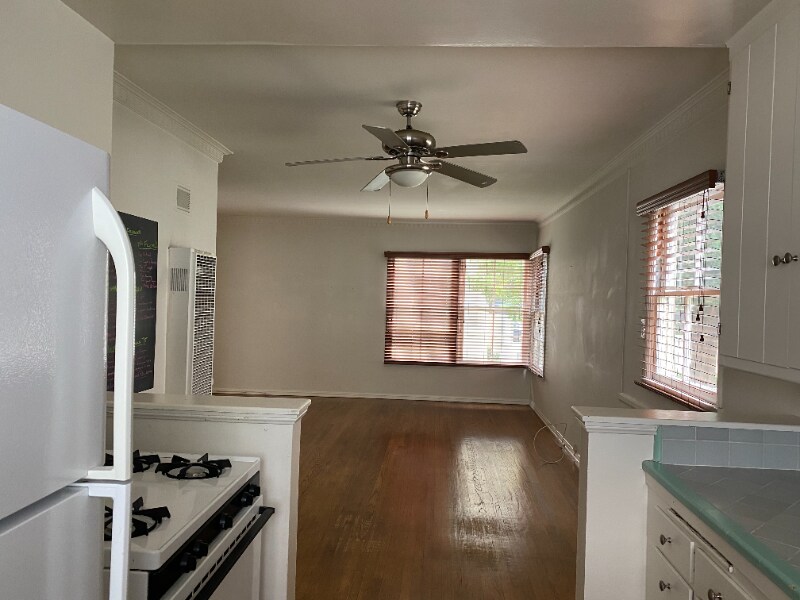 Building Photo - 222-228 Idaho Ave