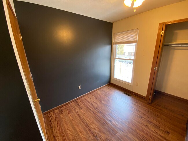 2nd Floor Bedroom - 1549 Whitehall Blvd