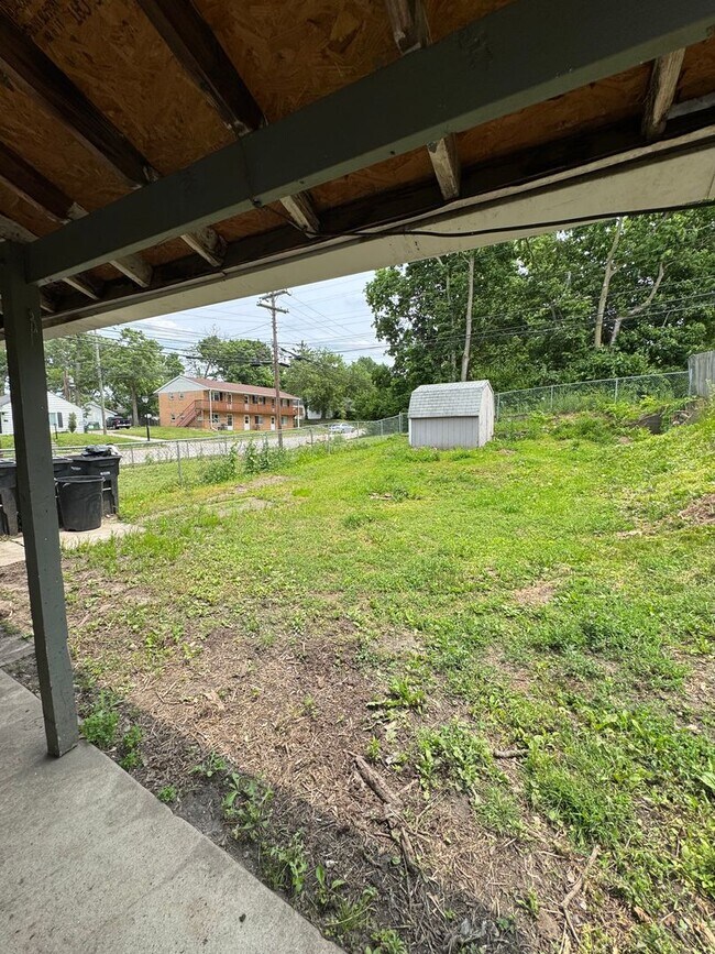 Building Photo - Spacious Four Bedroom House Close to Downtown Lafayette!