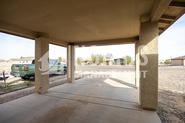 Building Photo - 10179 W Durango Cir