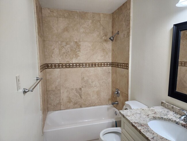 Building Photo - Charming 3-bedroom, 2-bathroom home