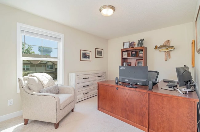 Building Photo - Luxury 3-Bed, 3-Bath Townhome in Prior Lake for $2,890/month!