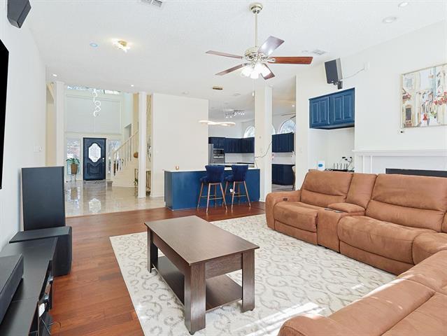 Building Photo - 501 Halifax Ln