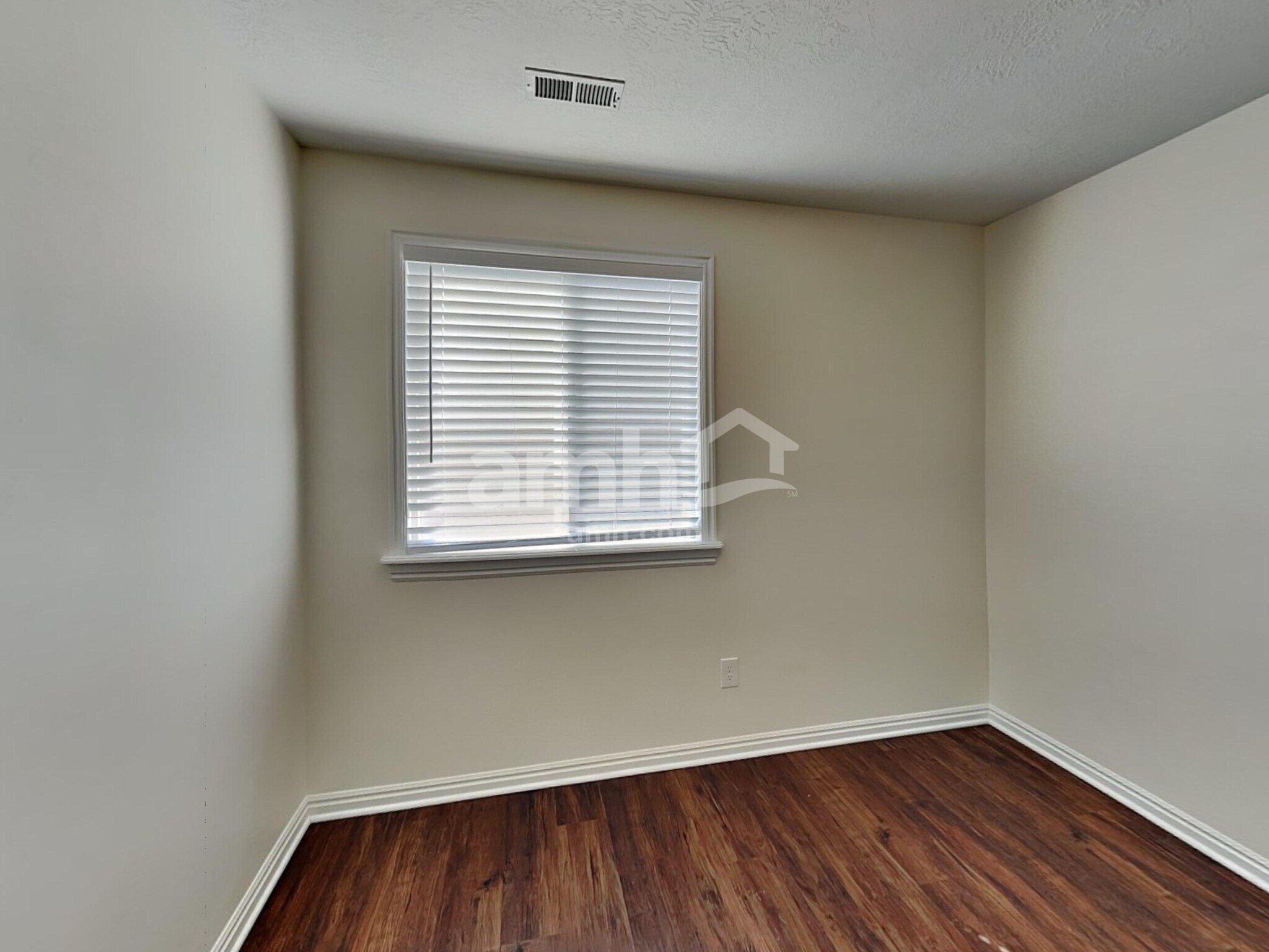 Building Photo - 154 Crystal Bay Dr