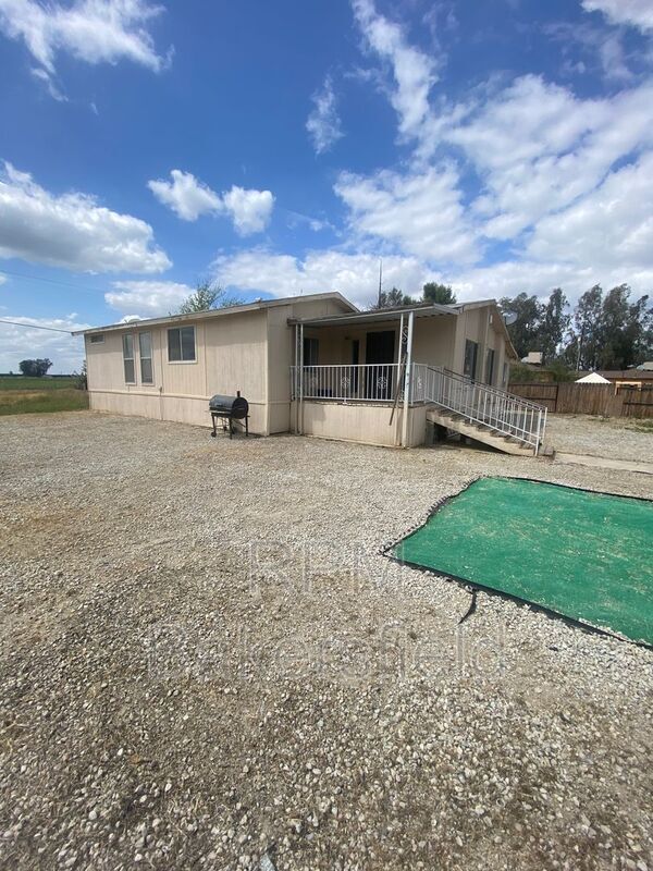 Building Photo - 12604 Ashe Rd