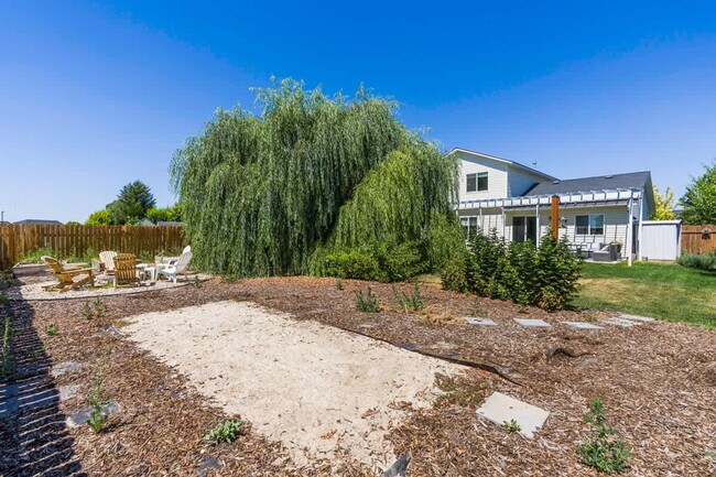 Building Photo - 19701 Cumberland Way