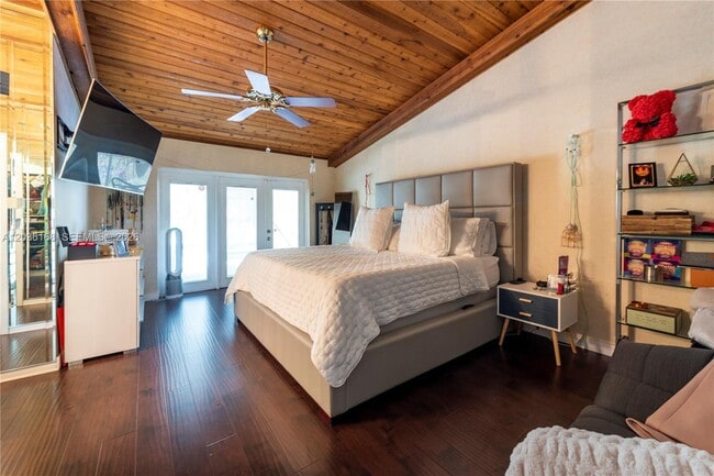 Building Photo - 921 Bayberry Point Dr