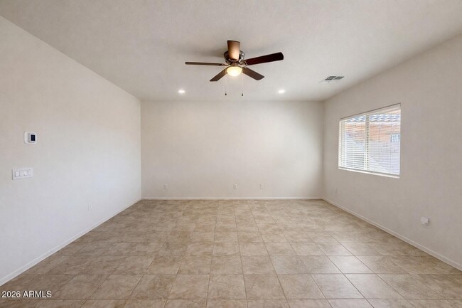 Building Photo - 5032 S 251st Dr