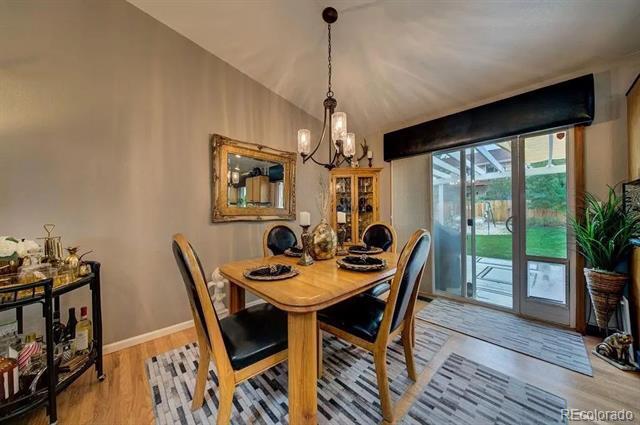 Building Photo - 445 Larkspur Dr