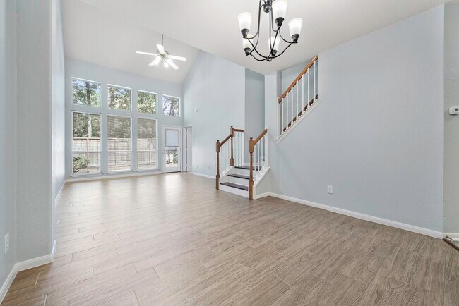 Primary Photo - 99 E Greenhill Terrace Pl