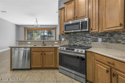 Building Photo - 32330 Sunny Parke Dr