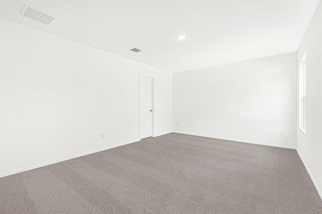 Building Photo - 25664 Rose Creek Dr