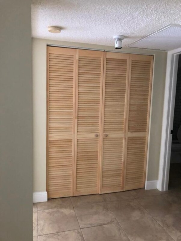 Building Photo - 8343 Lake Dr