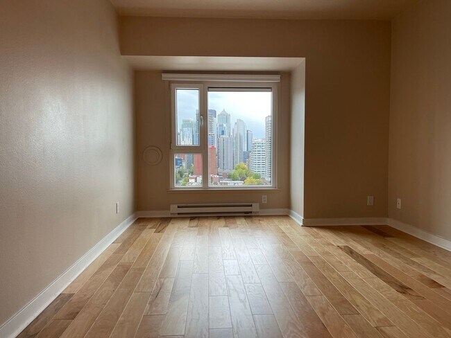 Building Photo - Beautiful Home In Arbor Place Tower