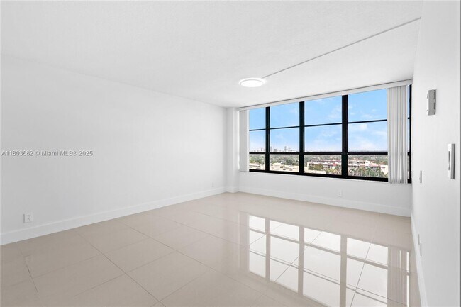 Building Photo - 600 Three Islands Boulevard