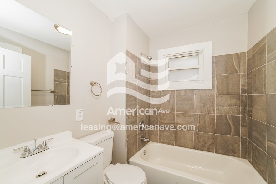 Building Photo - 504 E Forrest Hill Ave