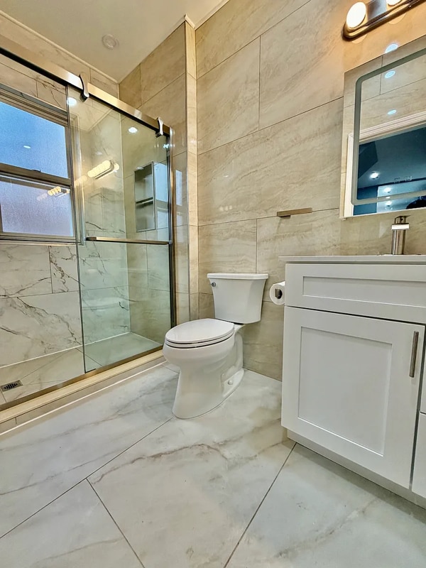 Building Photo - 33 Moulton Ave