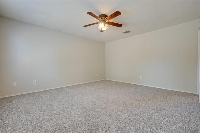 Building Photo - 14112 Esperanza Dr