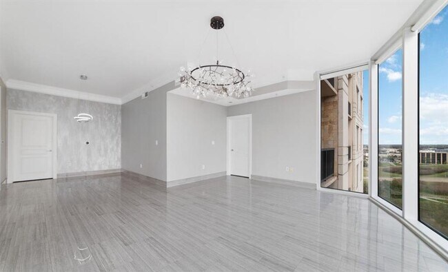 Building Photo - 3333 Allen Pkwy