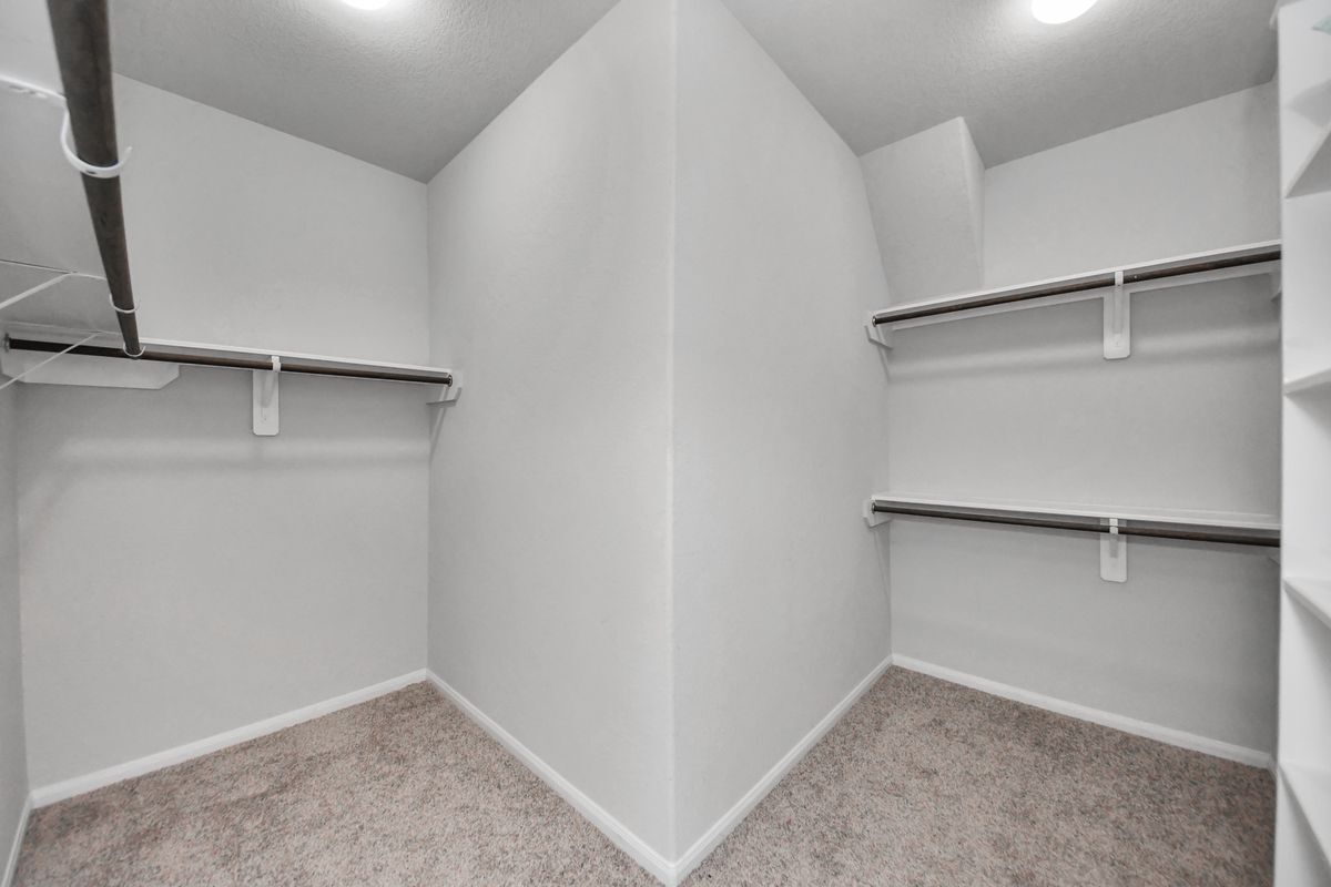 Building Photo - 14718 Black Rail Dr