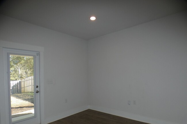 Building Photo - Gorgeous New Construction Home in Arbor Place