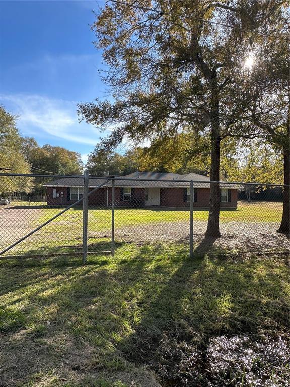 Building Photo - 636 County Rd 3731