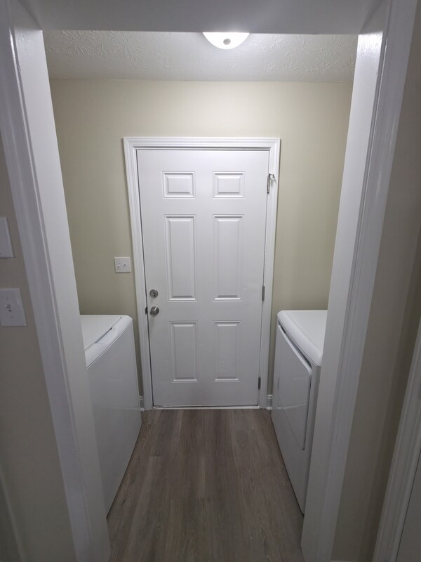 Building Photo - 291 Westchester Cir