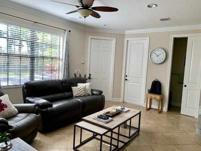 Building Photo - 128 Riverwalk Cir