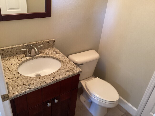 Building Photo - 1189 Venetian Harbor Drive NE