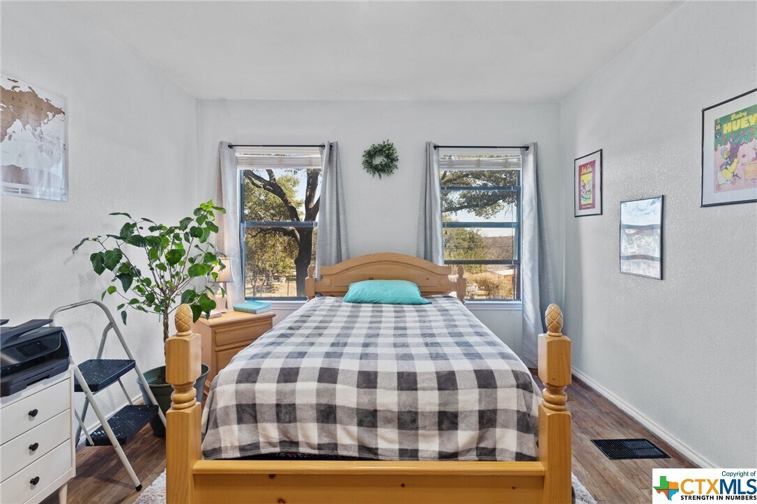 MASTER BEDROOM - 503 S Spring St