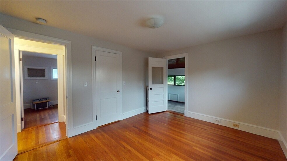 Building Photo - 59 Hillsdale Rd