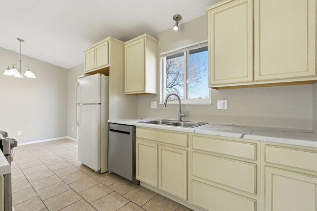 Building Photo - $2,145.95, 4-bed, 2-bath, located in Colorado Springs with WAIVED APPLICATION FEES
