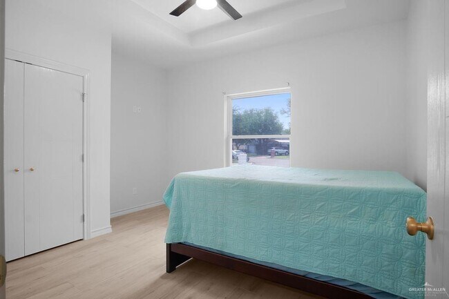 Building Photo - 24 Los Pinos Ln