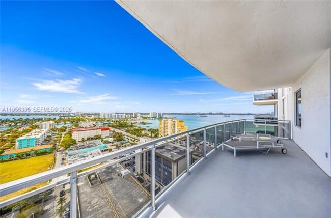 Building Photo - 7901 Hispanola Ave