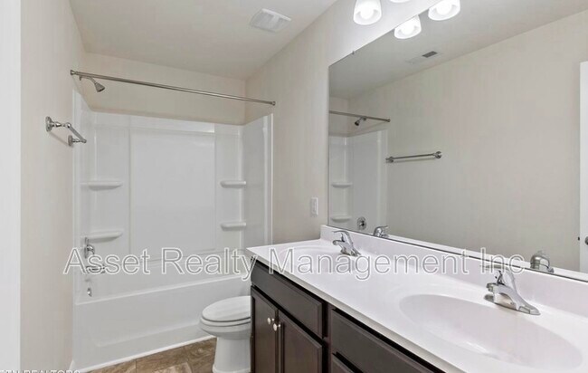Building Photo - 2326 McCampbell Wells Way