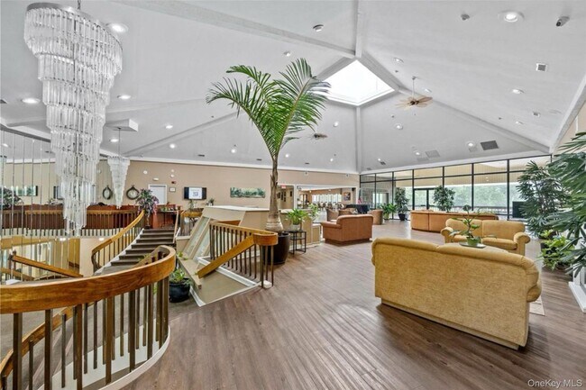 Building Photo - 703 Hilltop Ct