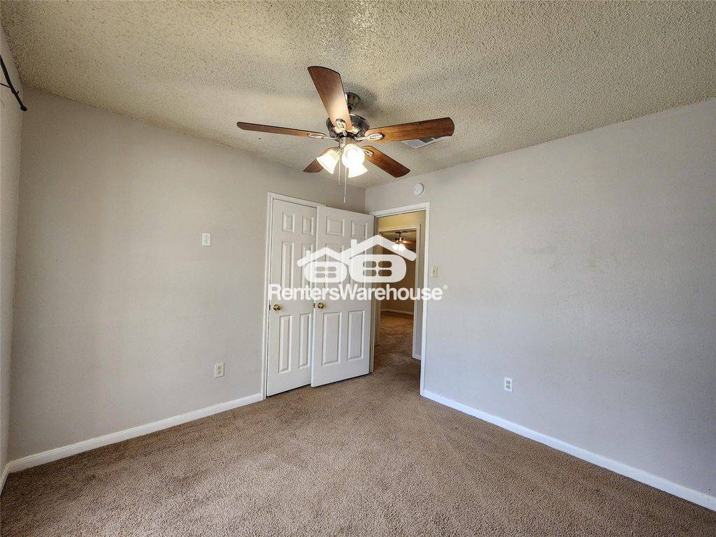 Building Photo - 9607 Hanford St