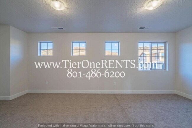 Building Photo - **Summer Special: FREE RENT for MAY**