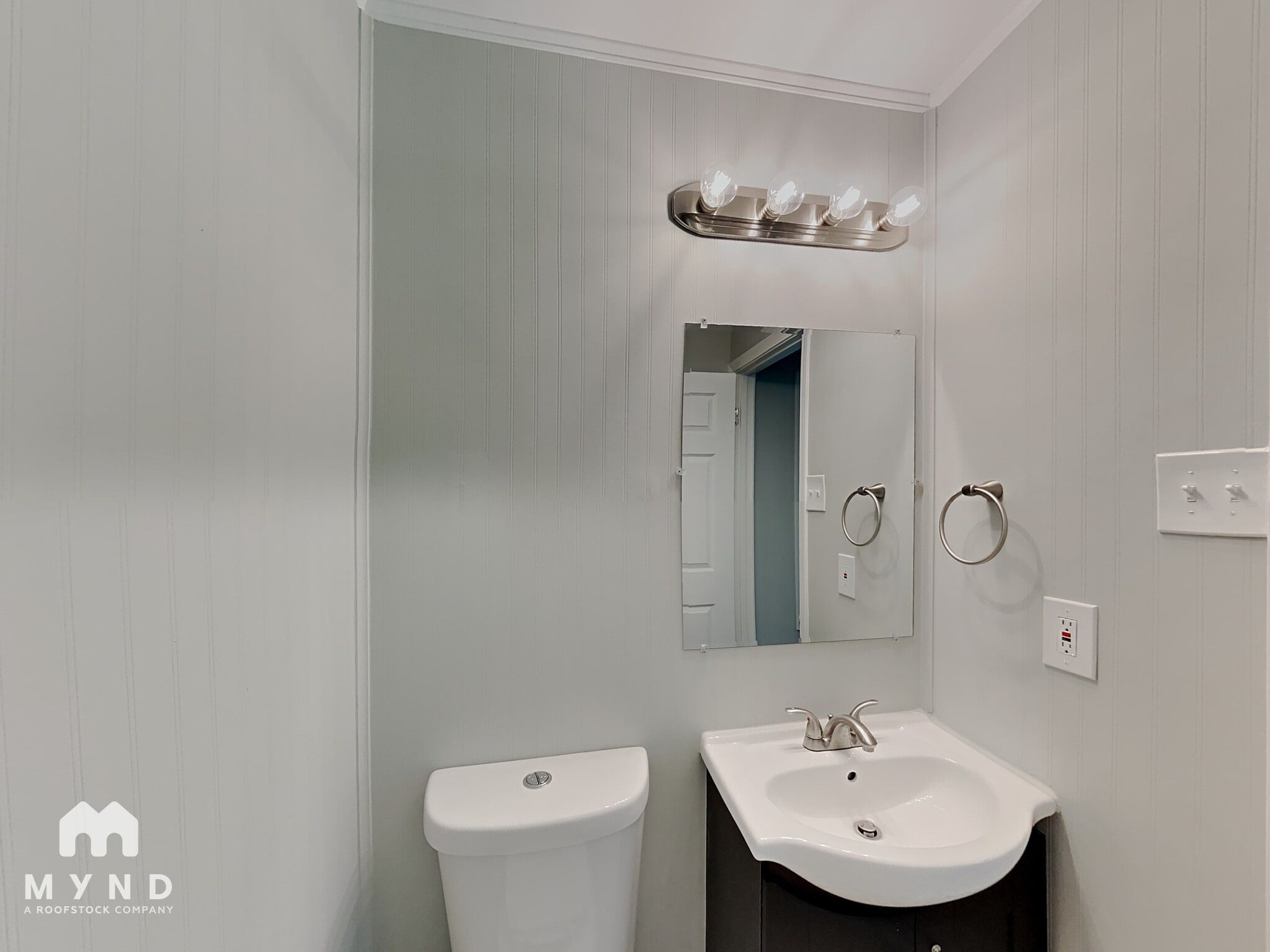 Building Photo - 300 Anne Ave