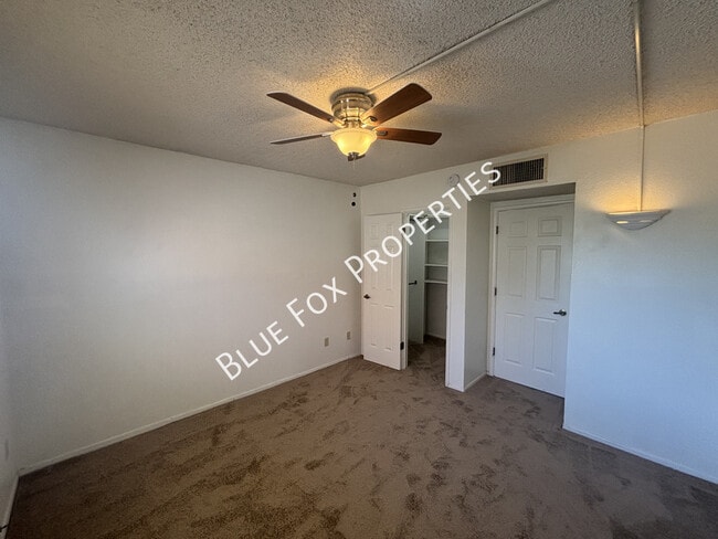 Building Photo - 5958 Sun County Blvd