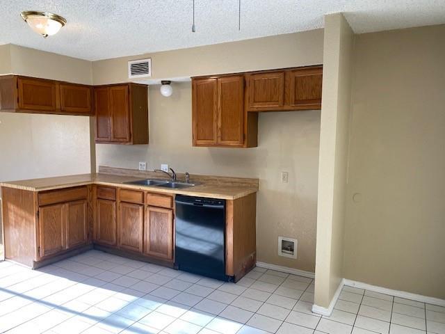Building Photo - 5630 Brookview Ct