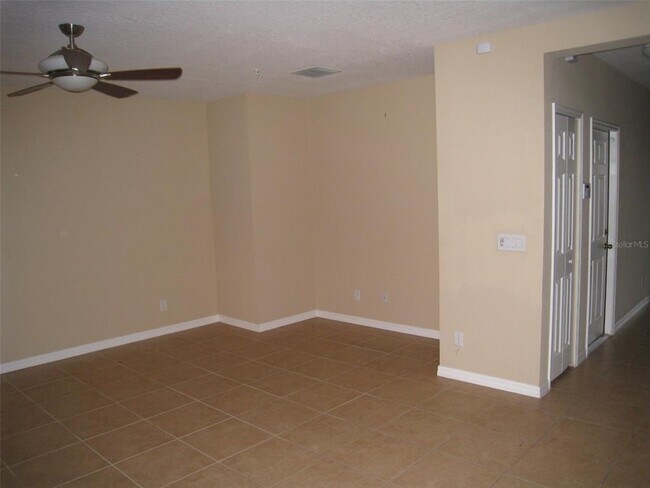 Building Photo - 9663 Biscotti Ave