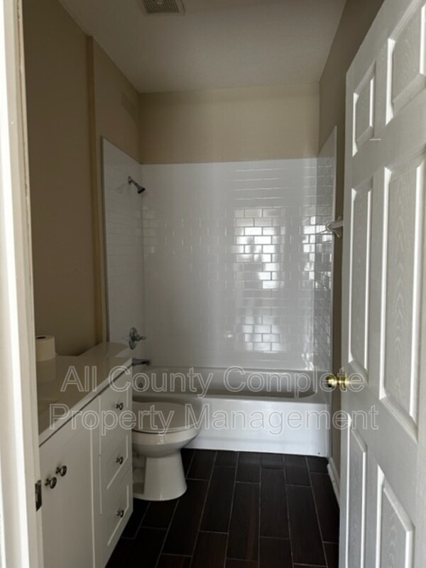 Building Photo - 4095 Pebble Brooke Circle South